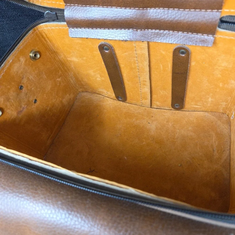 VTG Footed Leather‎ Camera Bag Photography Case Retro USA Made See Pics
